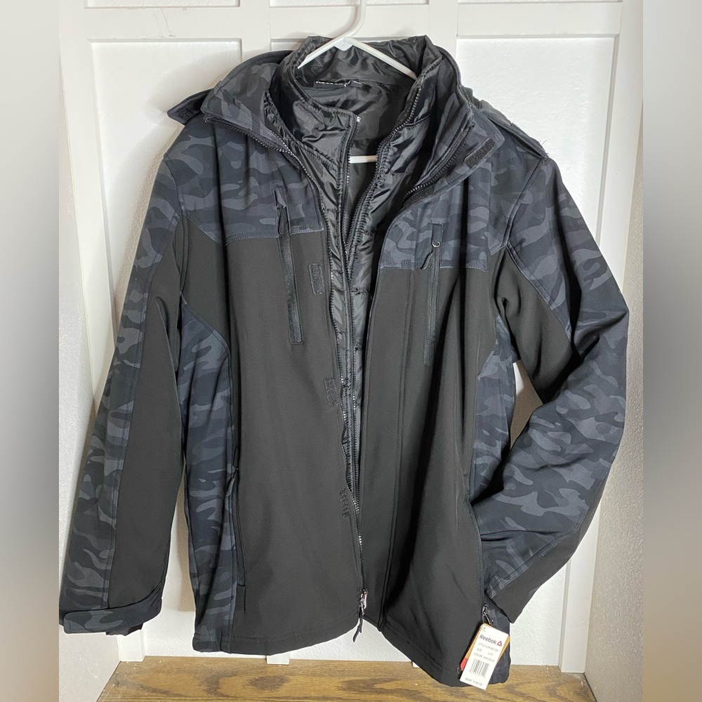 * NWT * Perfect Winter Coat Large Men’s Reebok Camouflage Black With Liner